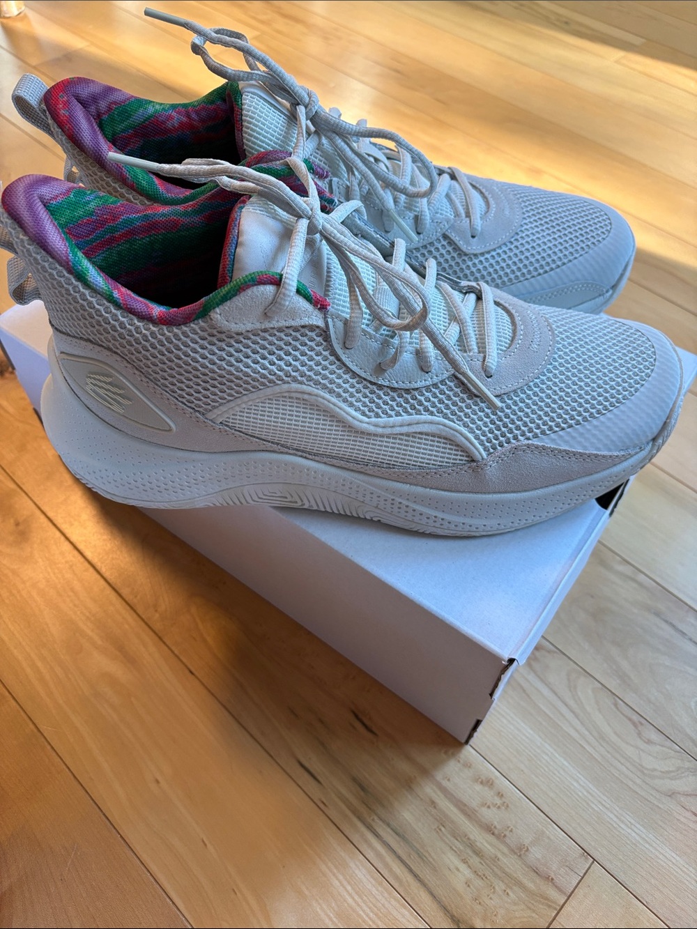 Curry 3Z Suede - Mens 10.5 / Womens 12